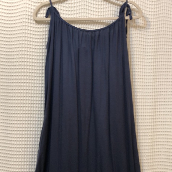 Amour Vert Roxanne Maxi Dress - Picture 2 of 7
